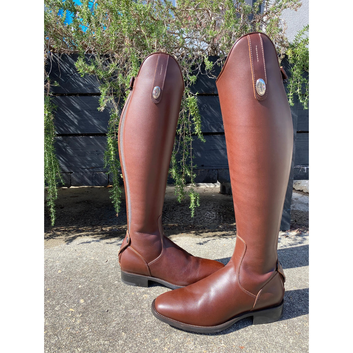 DENIRO BOOT CO FOOTWEAR Tricolore Italy Amabile Tall Boots in Brown